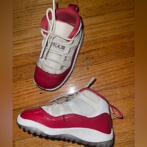 Jordan 11s Red And White 7C